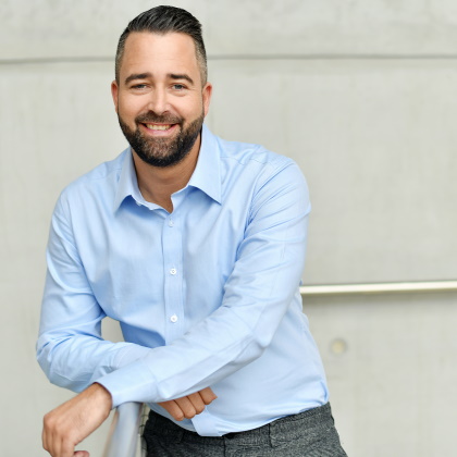 Dominik Reinhardt
